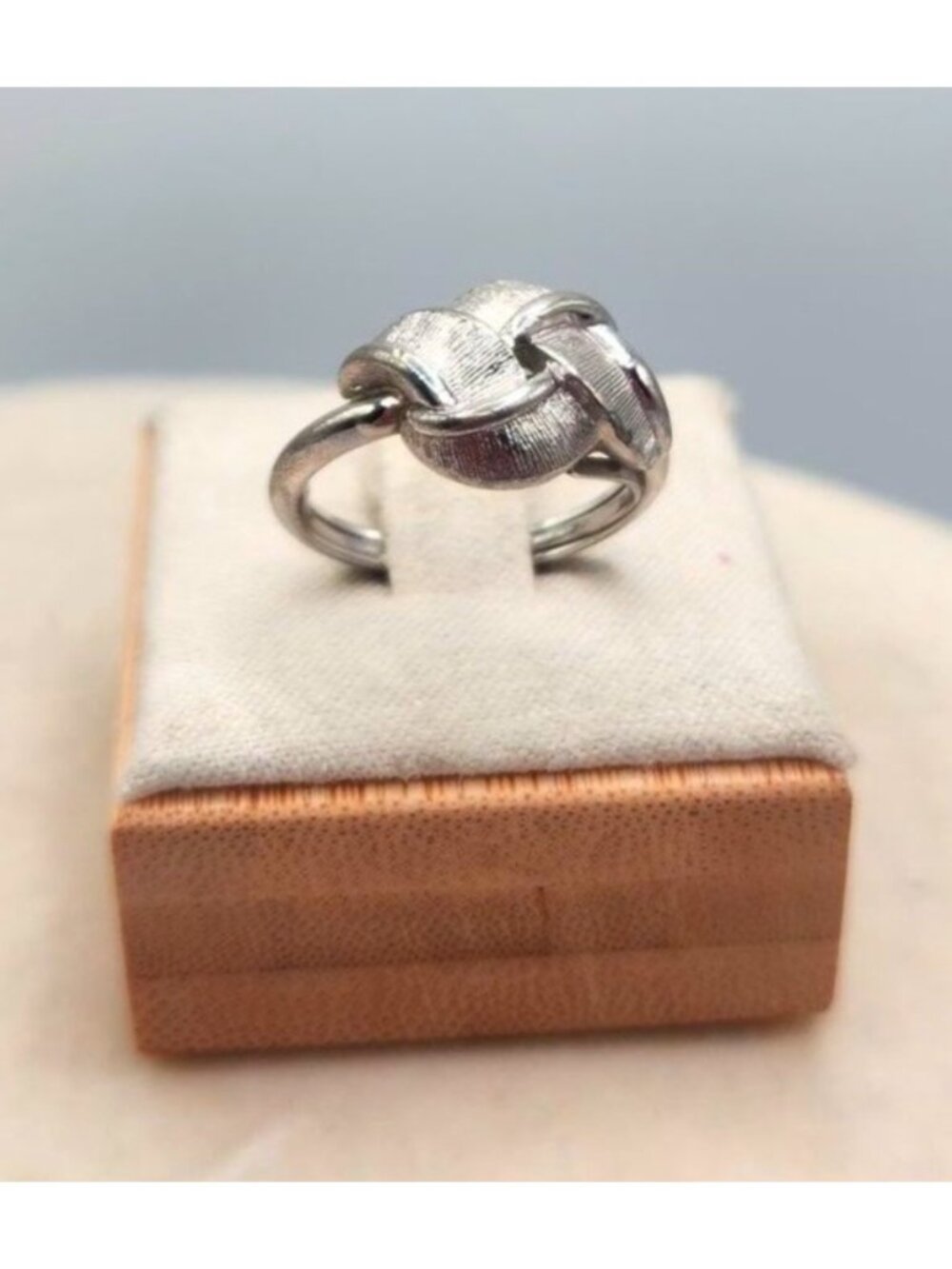 Silver Tone Knot Design Ring Textured Finish